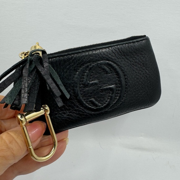 Gucci Interlocking GG Solo Calfskin Leather Tassel Key Case 21468 - Picture 1 of 7